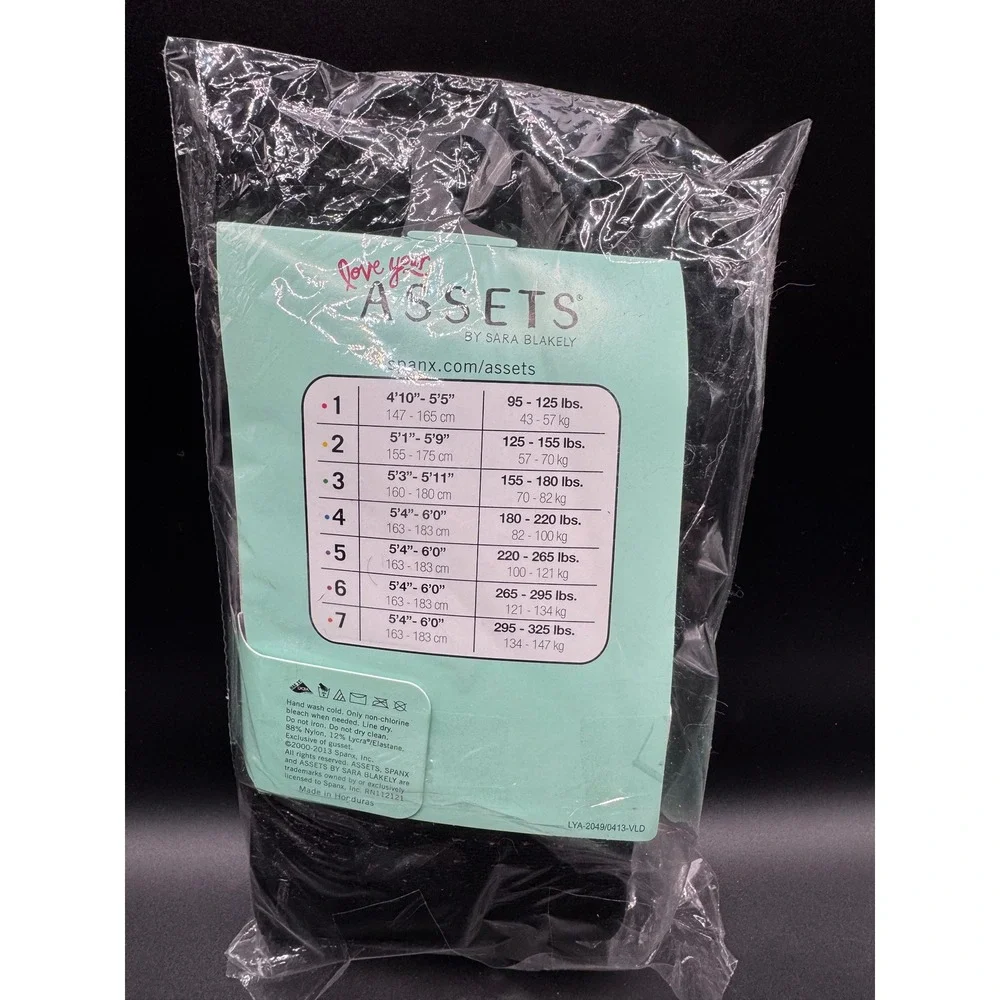 Love Your Assets Spanx Shaping Tights Black Textured Wish Bone Size 3 2049